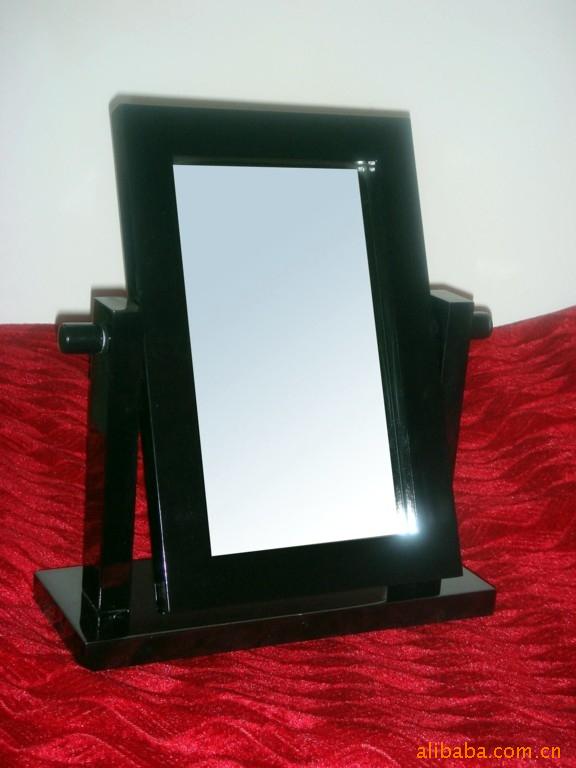 Adjustable Makeup Mirror | High & Bury
