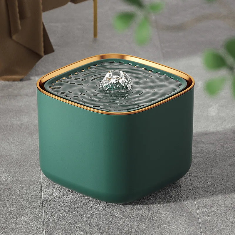 3L PP Plastic Pet Water Fountain, 24V USB, 17.9 x 17.9 x 13 cm