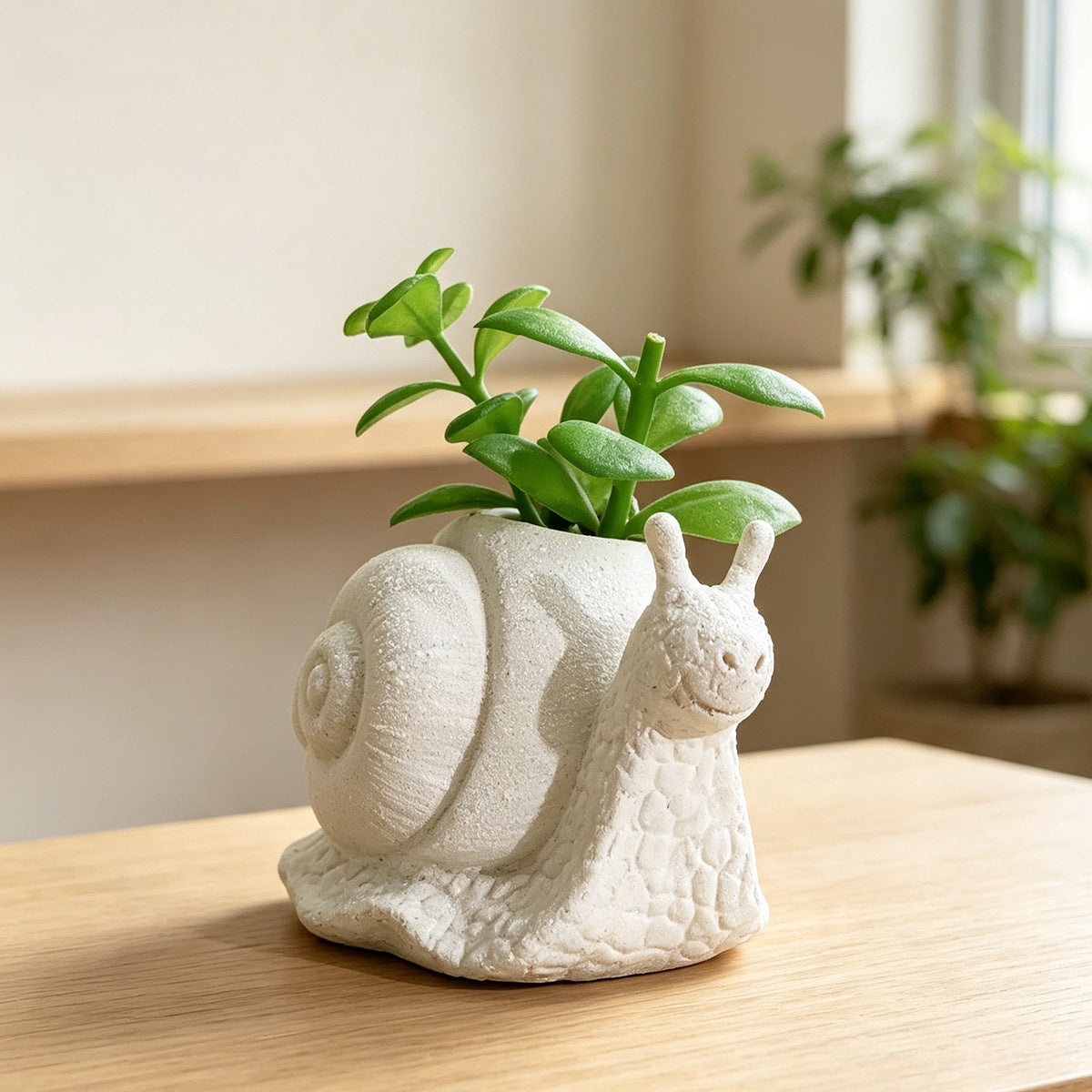 Plant Pot with Face Motif | High & Bury