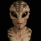 Alien Mask in Latex and Silicone for Halloween, Cosplay and Parties, view 2