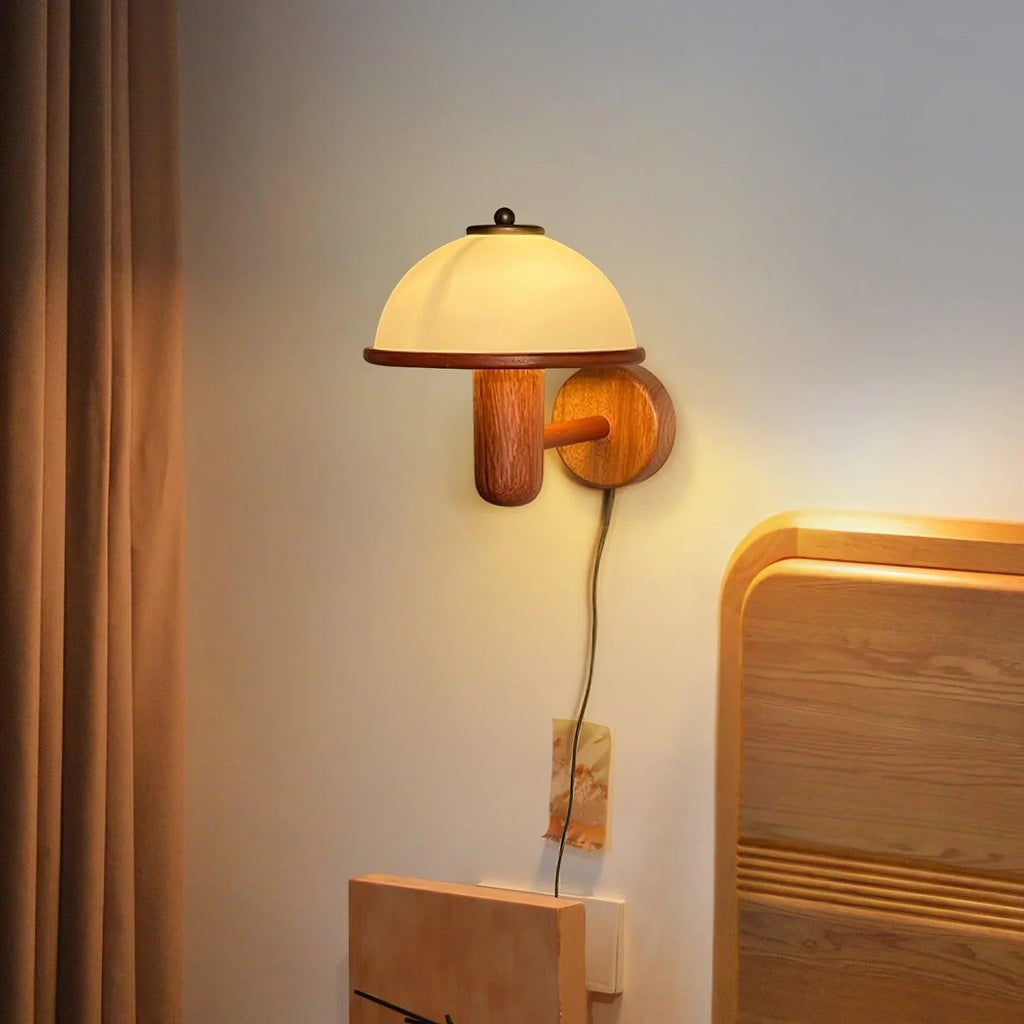 Alloda Wall Light