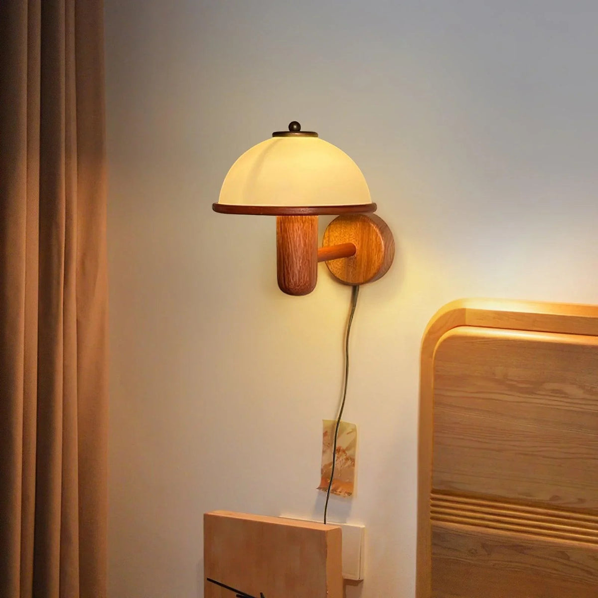 Alloda Wall Light