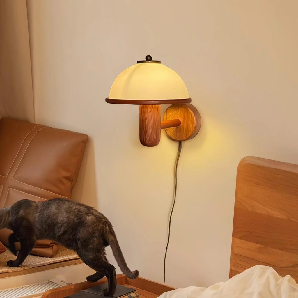 Alloda Wall Light