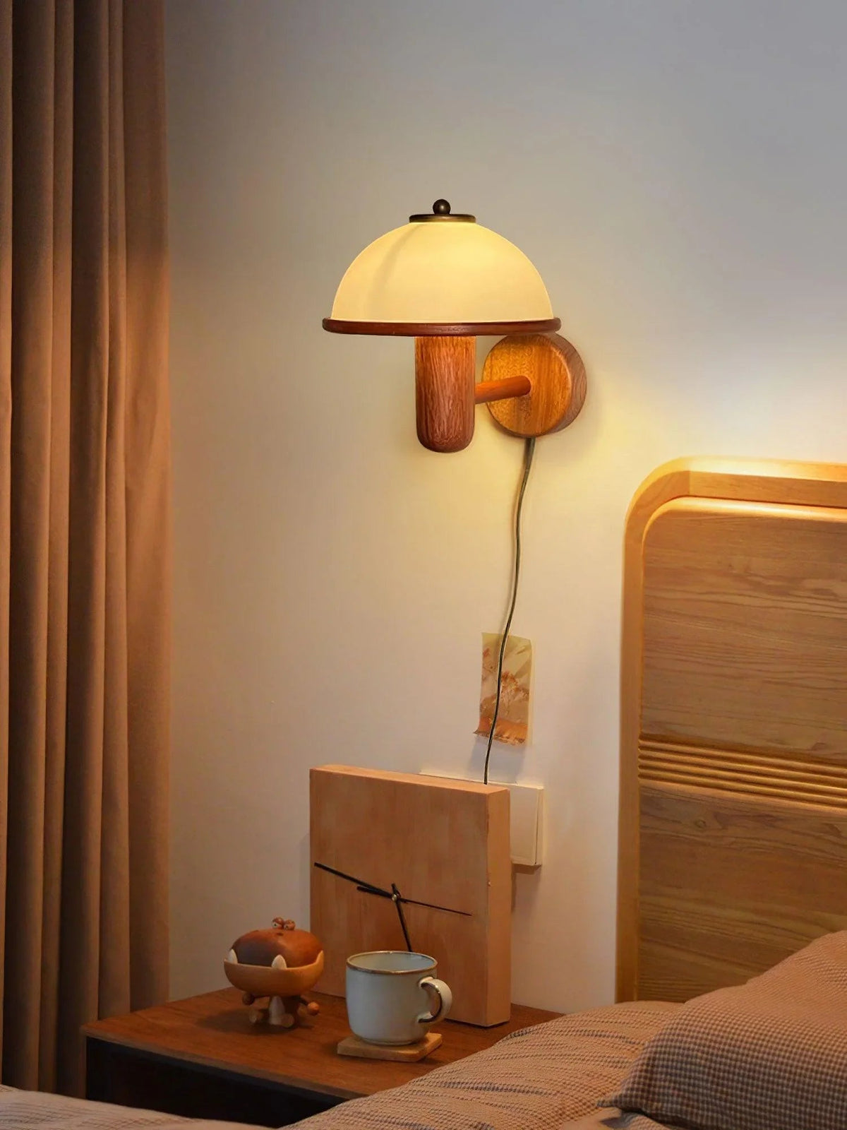 Alloda Wall Light