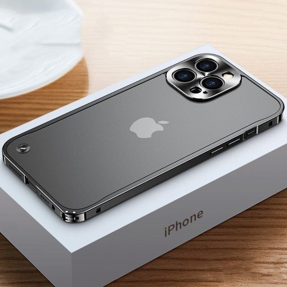 Aluminium and Polycarbonate iPhone Case with Click-Lock Bumper, view 11