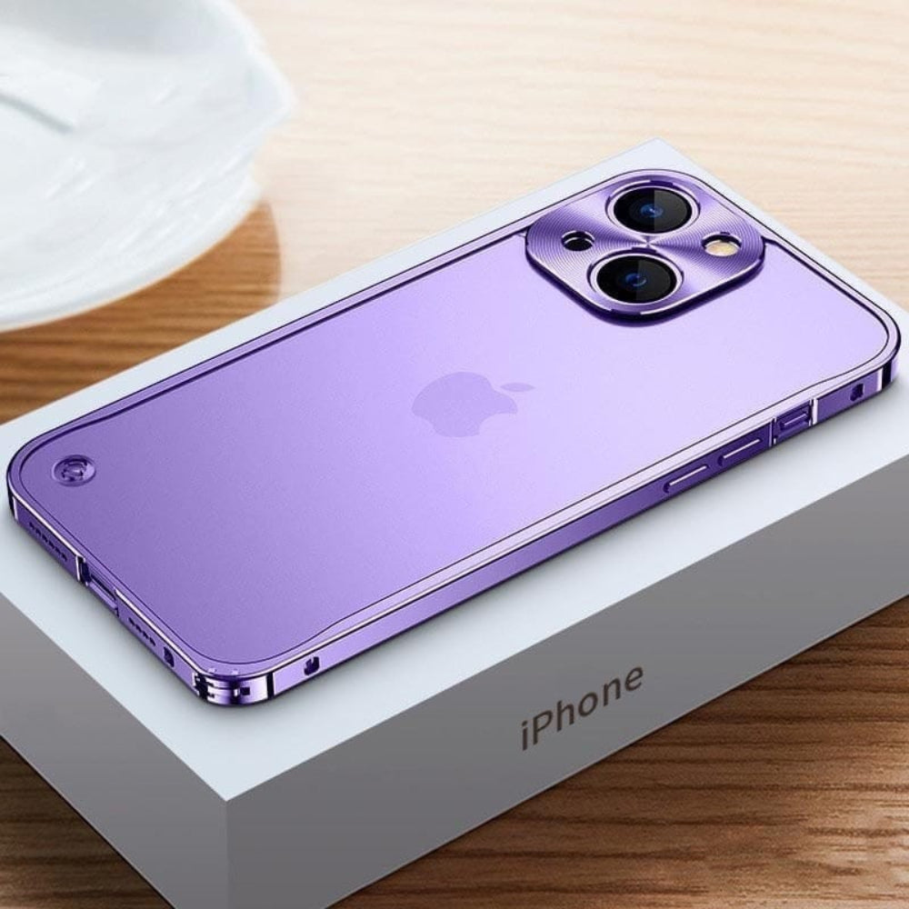 Aluminium and Polycarbonate iPhone Case with Click-Lock Bumper, view 12
