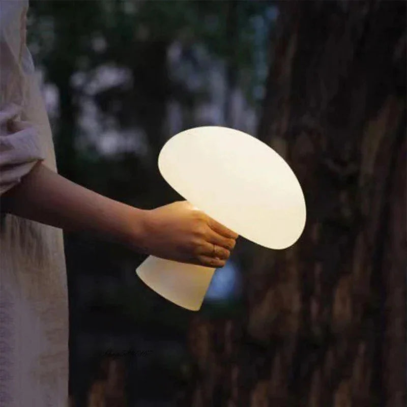 Anfanta Table Lamp