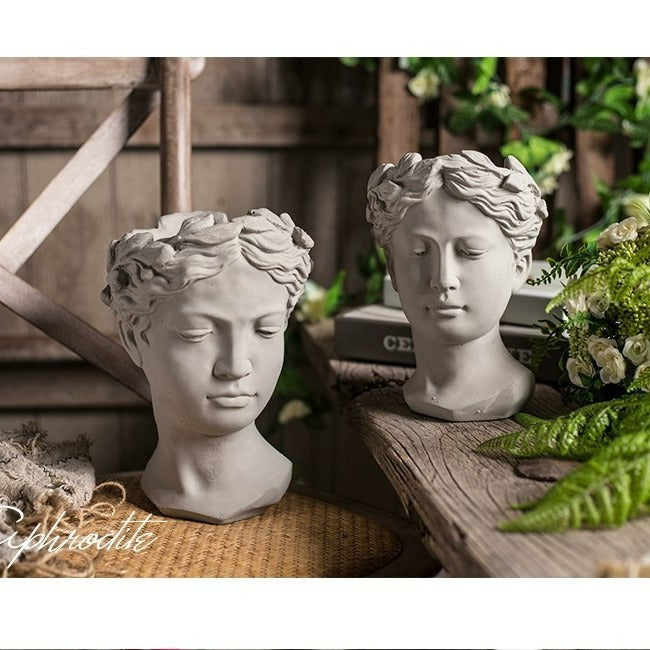 Artful Plant Sculptures | High & Bury