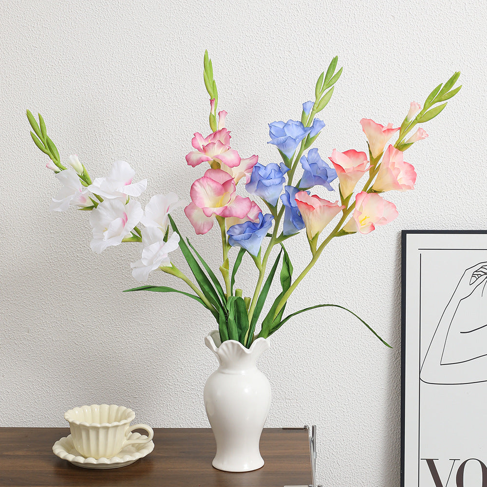 Artificial Flower Molded Plastic | High & Bury