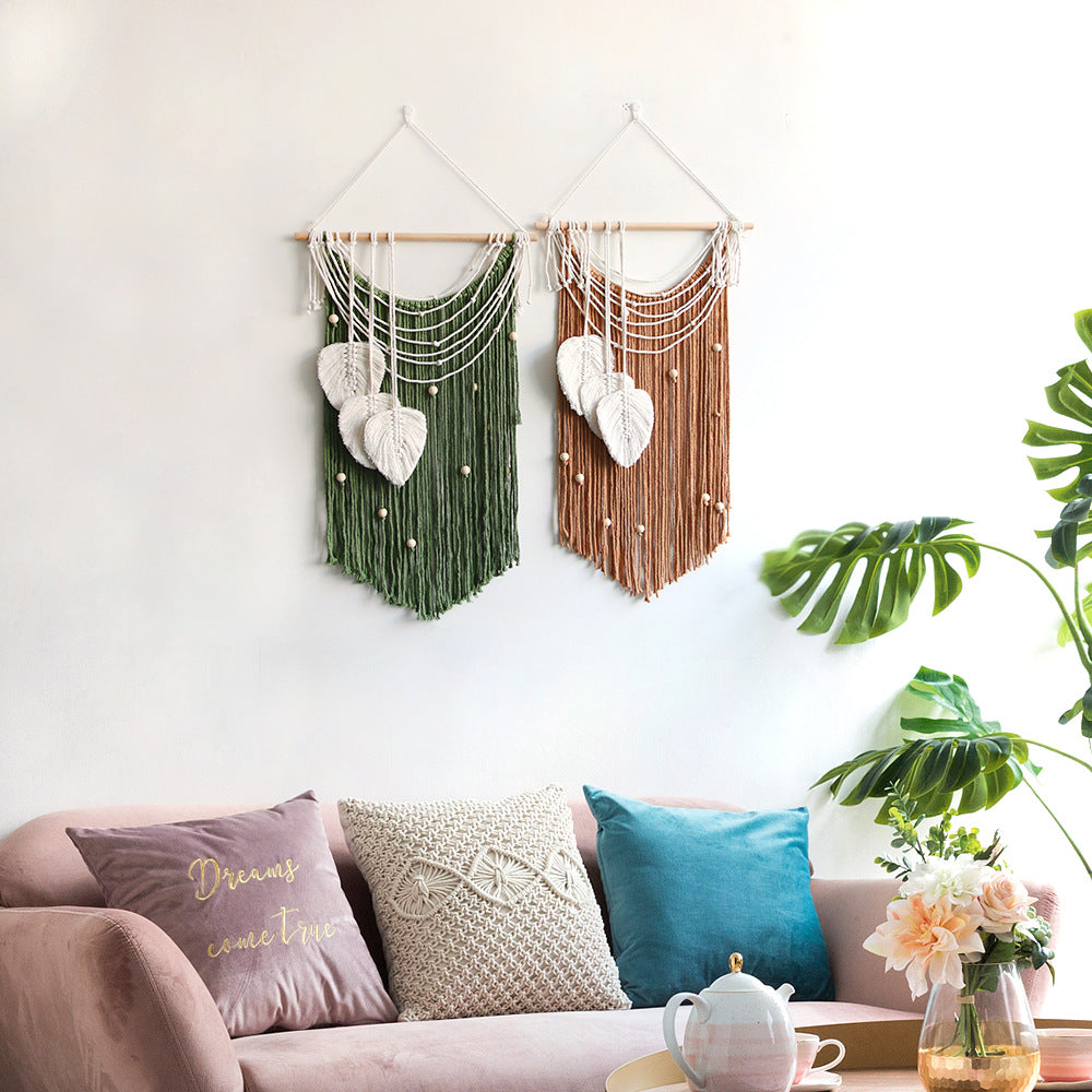 Artistic Wall Hanging made of Macrame with Hearts | High & Bury
