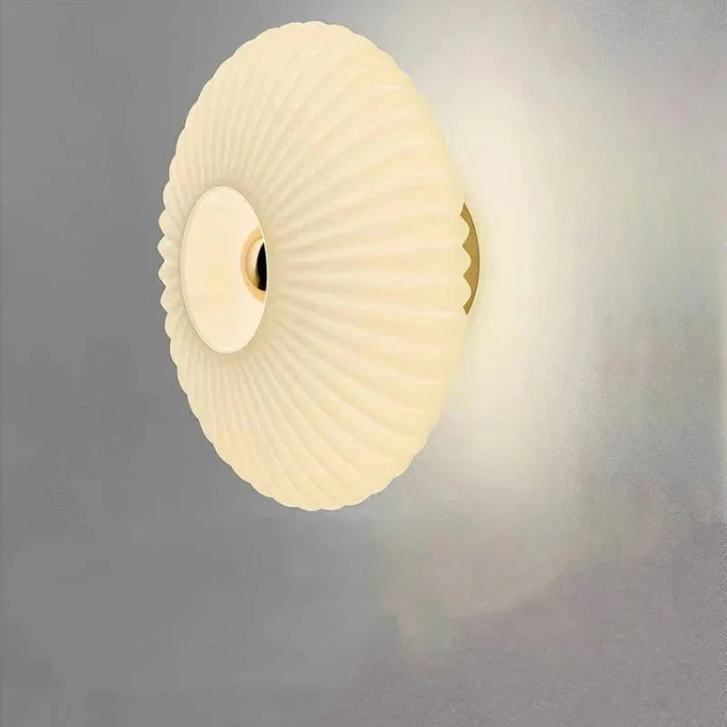 Ashstarno Wall Lamp - Glass
