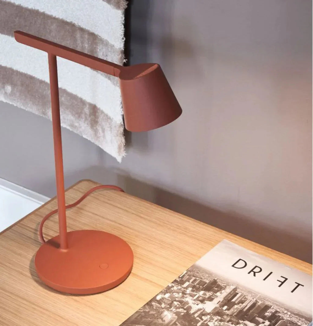 Ashvesa Desk Lamp