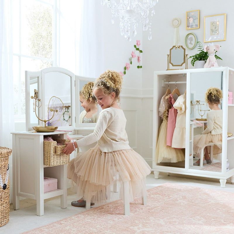 Basket with Bow Detail | High & Bury