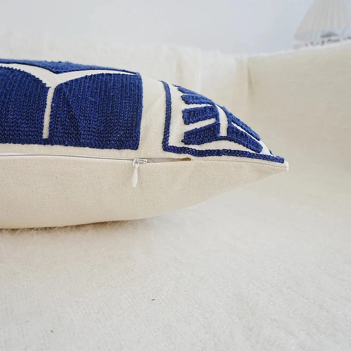 Belelta Cushion Cover
