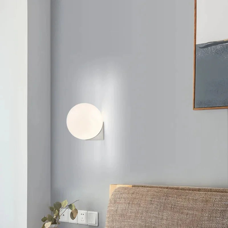 Belvia Wall Lamp