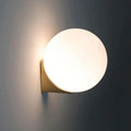 Belvia Wall Lamp