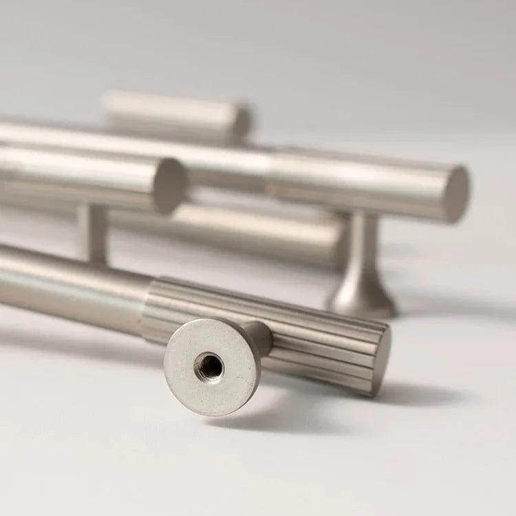 Bernura Knobs