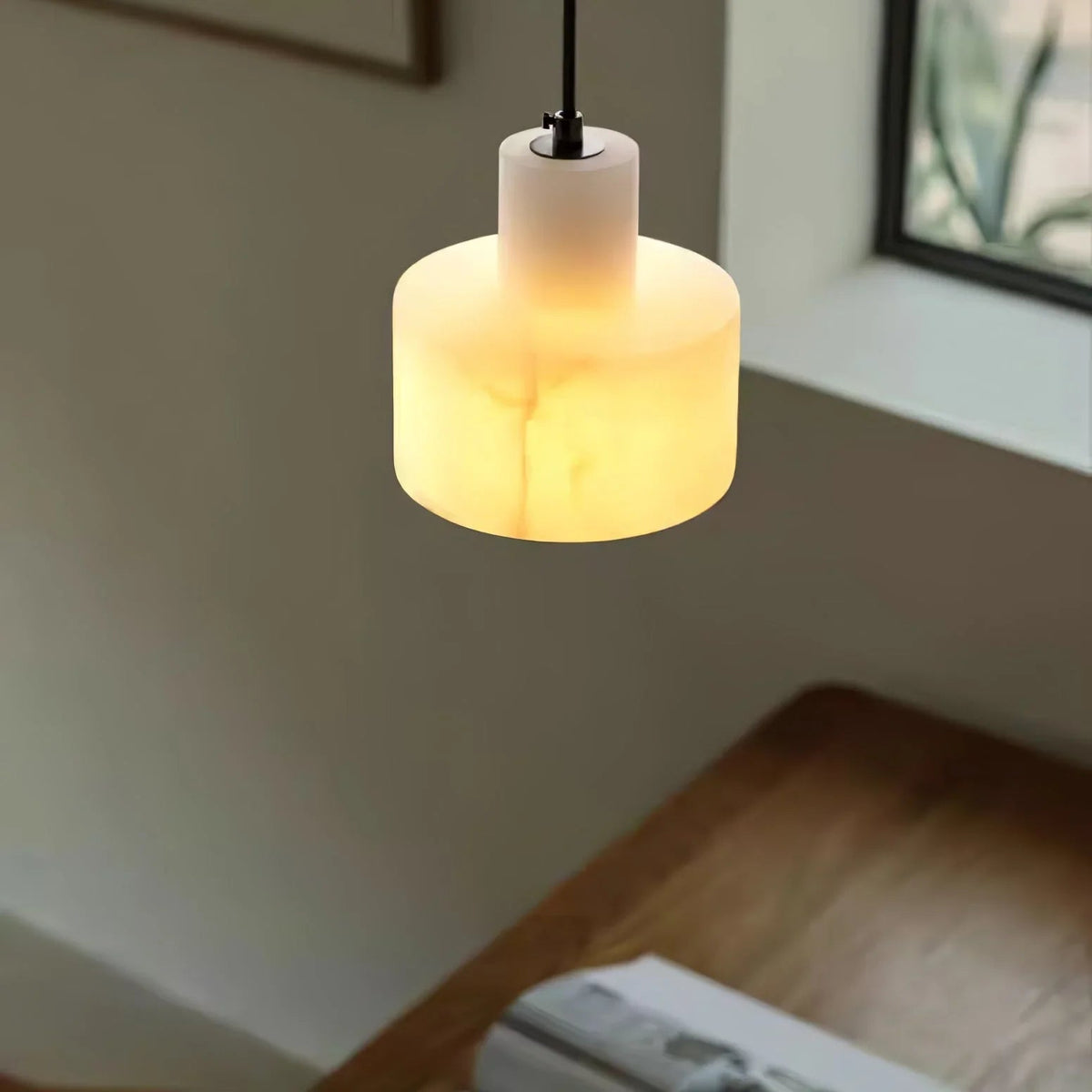 Berstira Marble Pendant Lamp