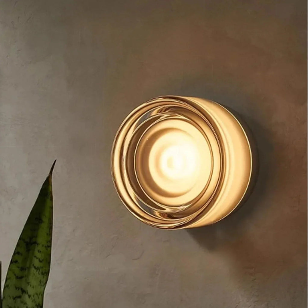 Bervorra Wall Lamp