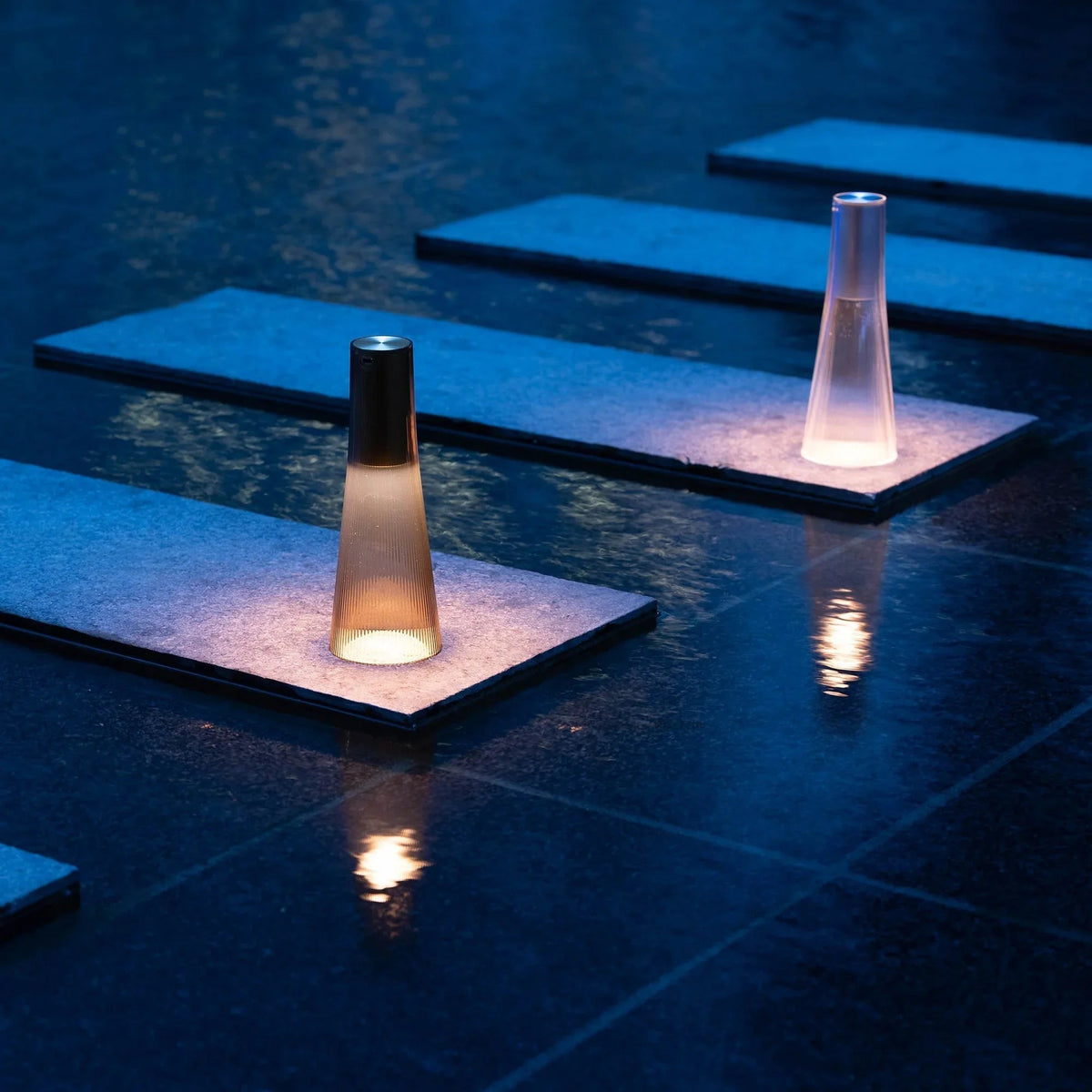 Bervorra Wireless Table Lamp