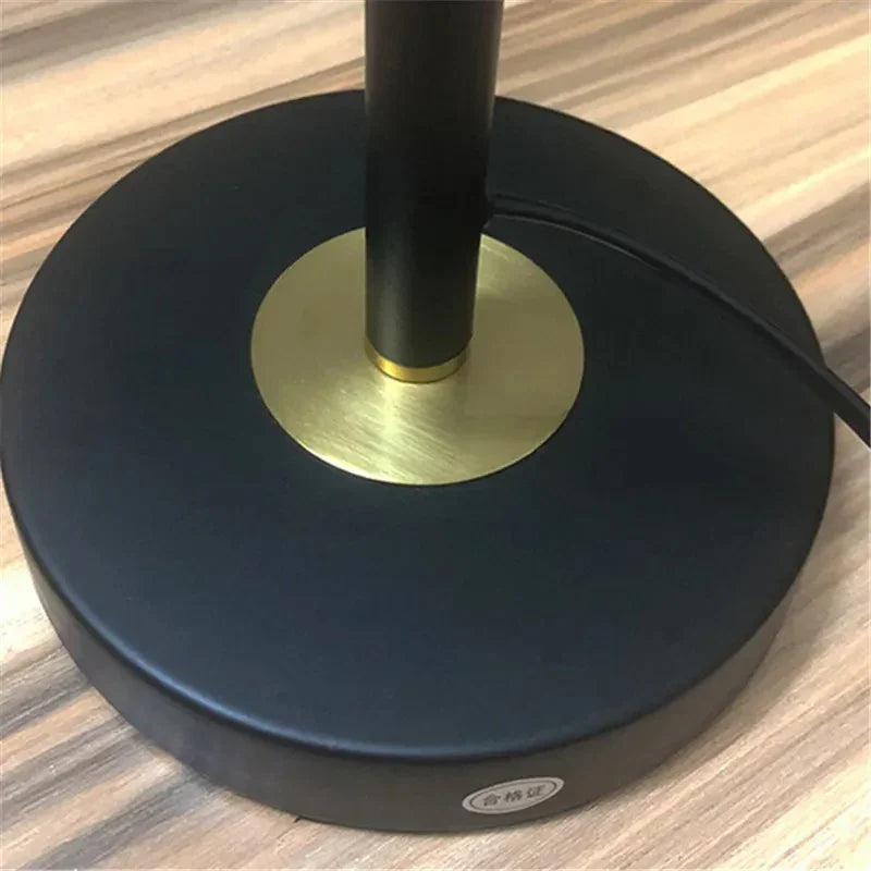 Bryfella Table Lamp