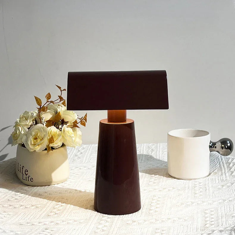 Calanta Table Lamp