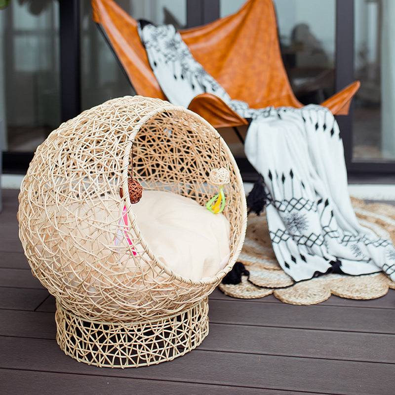 Cat Bed made of Rattan | High & Bury