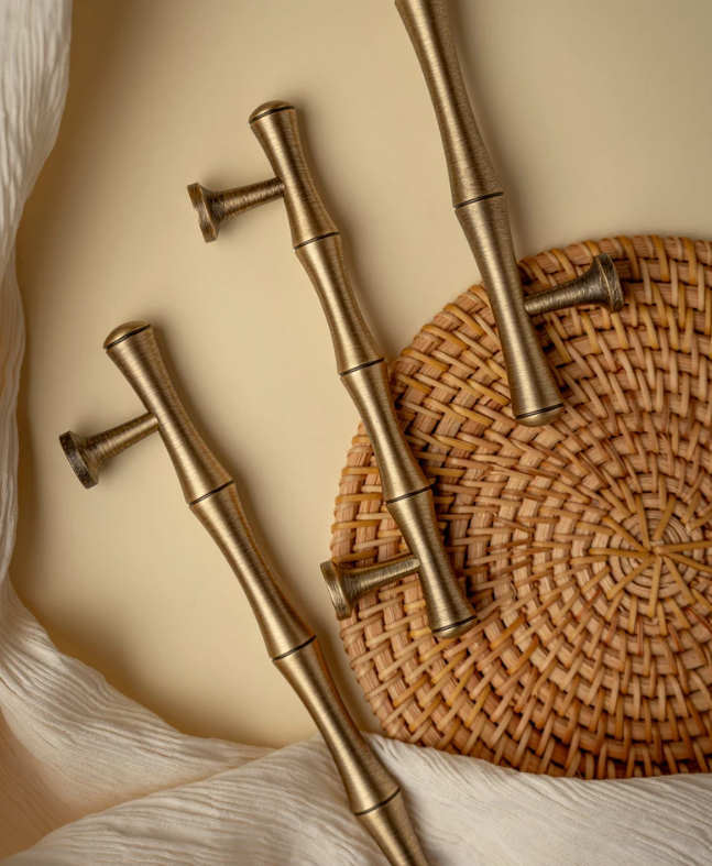 Cedarbrook Solid Brass Cabinet Handle