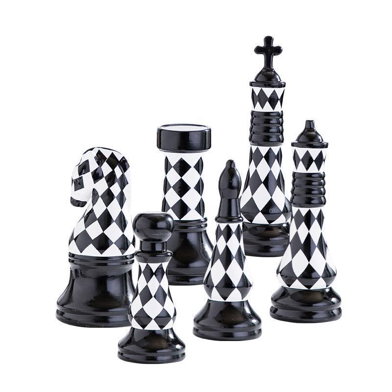 Chess Set Molded Plastic | High & Bury