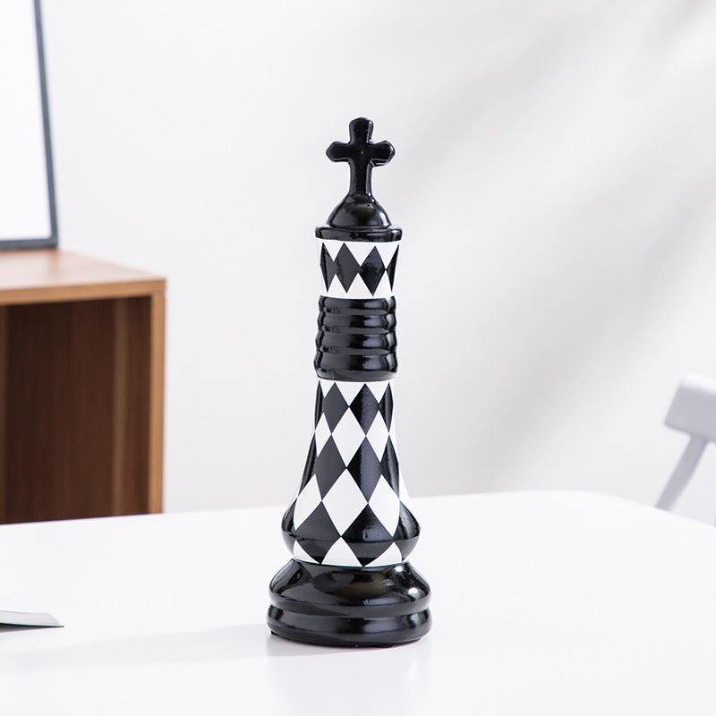 Chess Set Molded Plastic | High & Bury