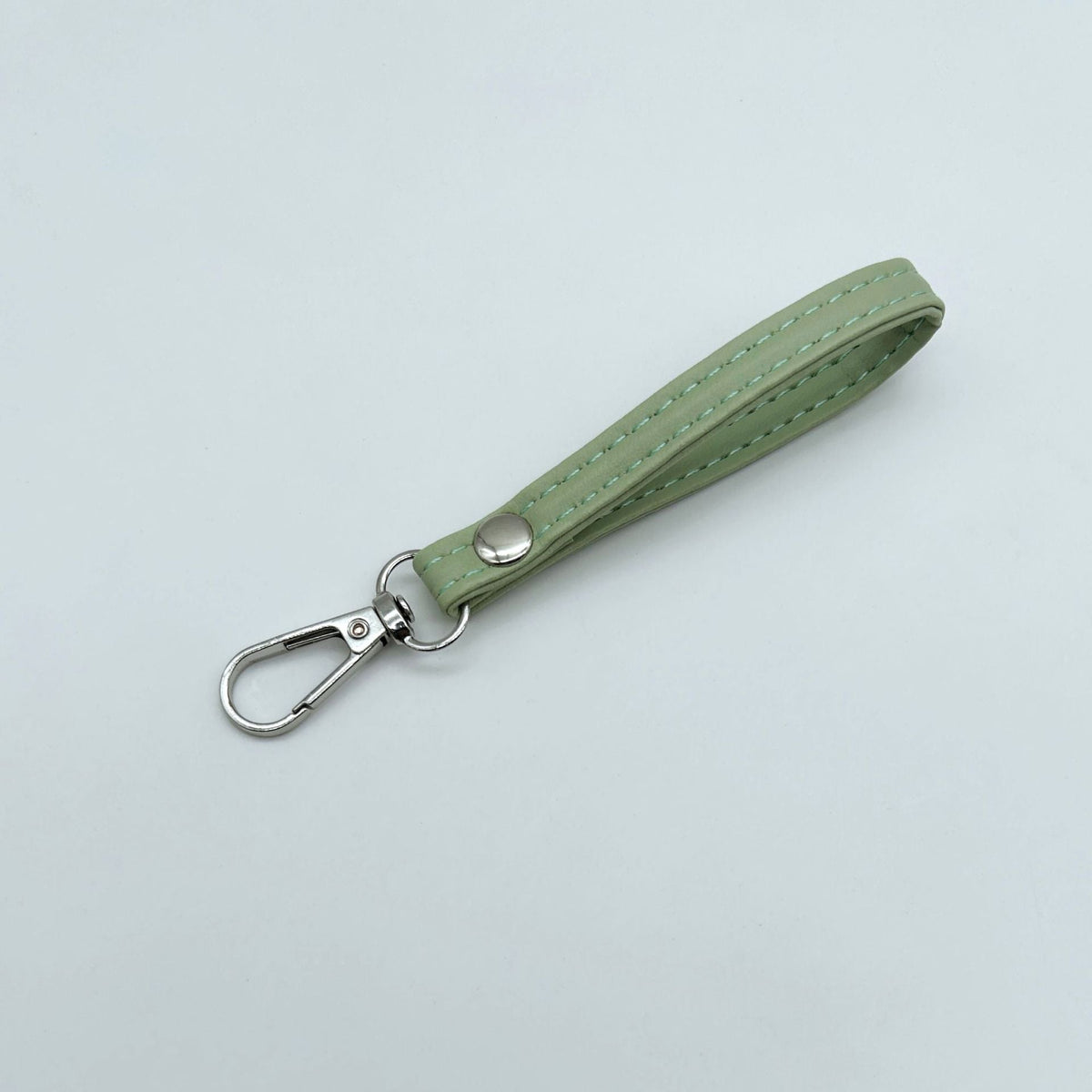 Classic Leather Keychain | High & Bury