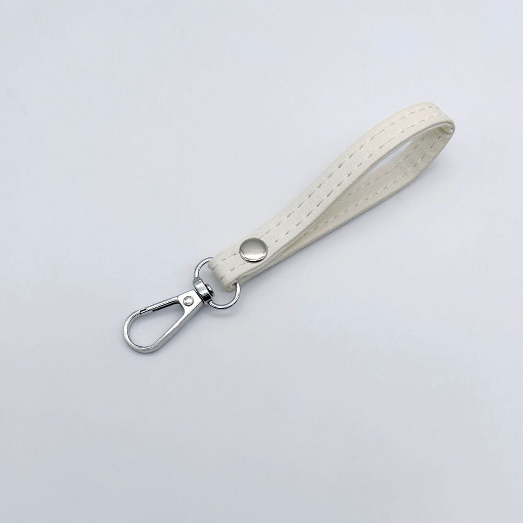 Classic Leather Keychain | High & Bury