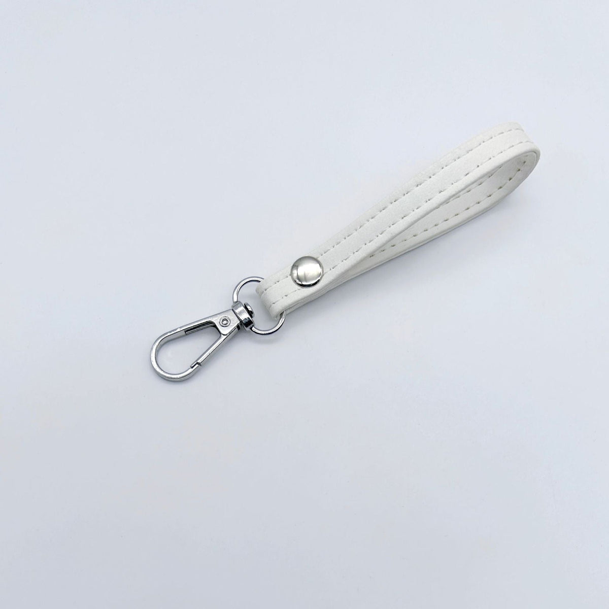 Classic Leather Keychain | High & Bury