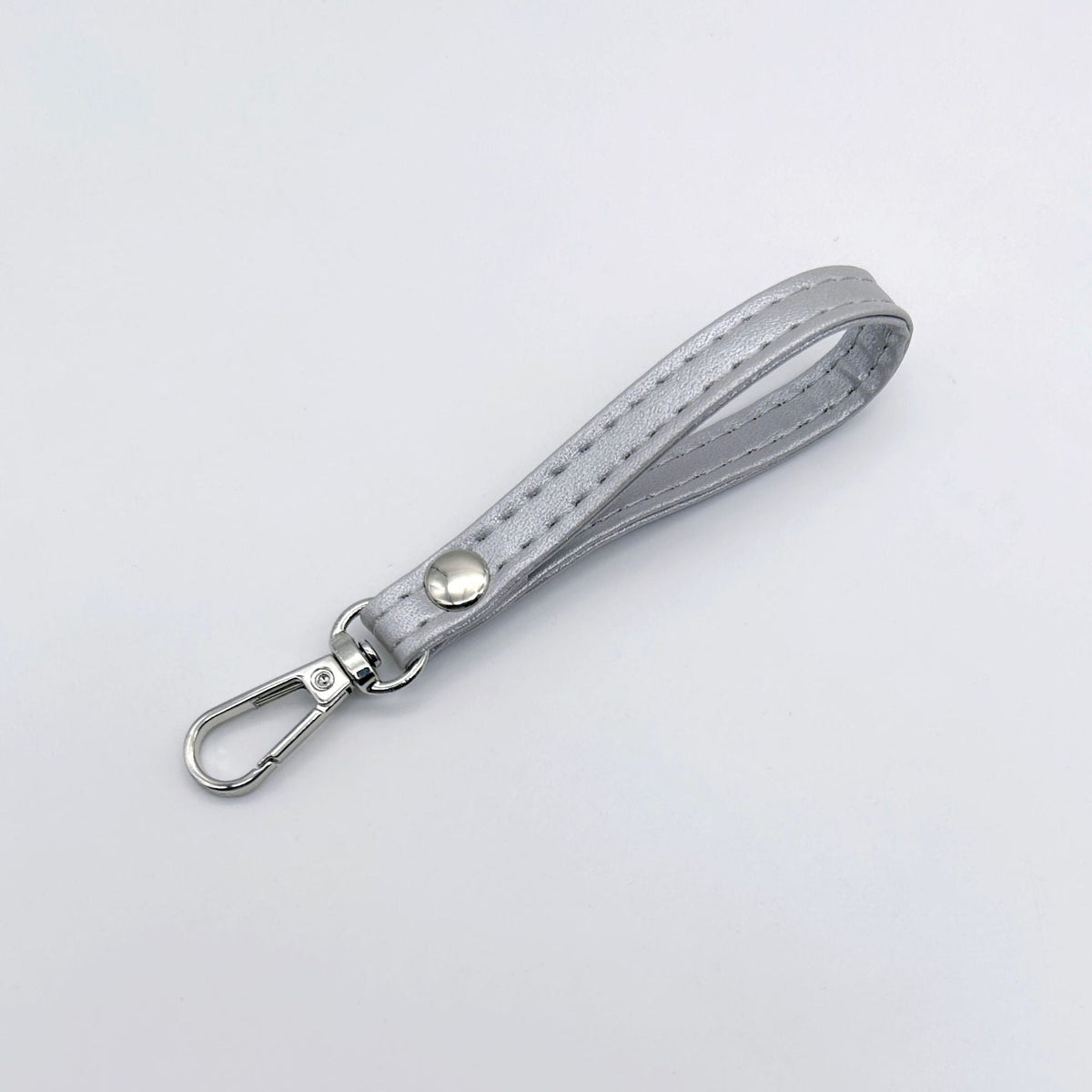 Classic Leather Keychain | High & Bury