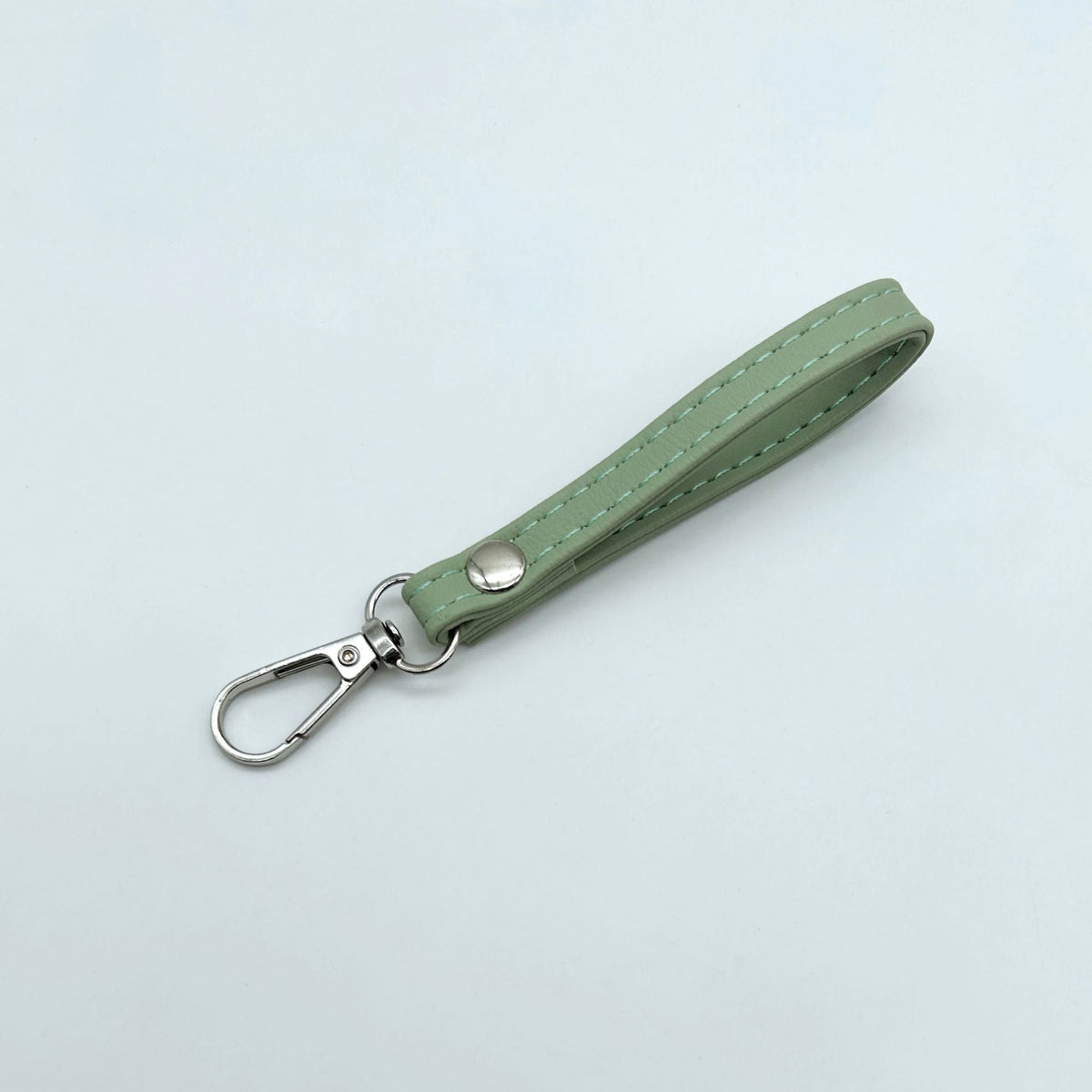 Classic Leather Keychain | High & Bury