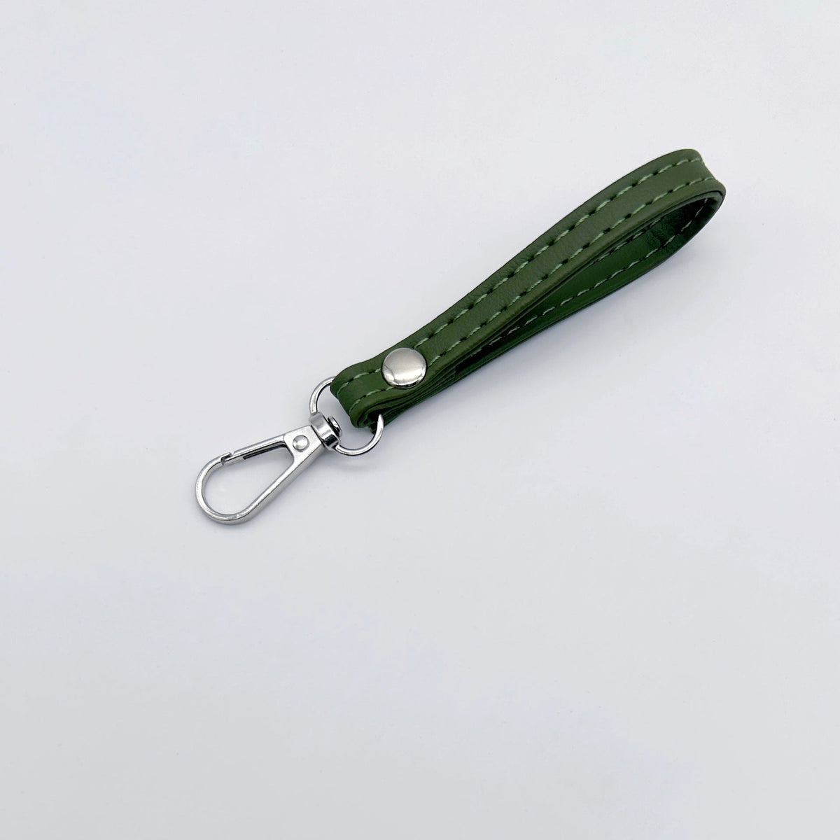 Classic Leather Keychain | High & Bury