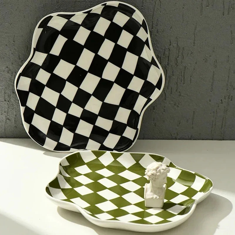 Clovehurst Tray
