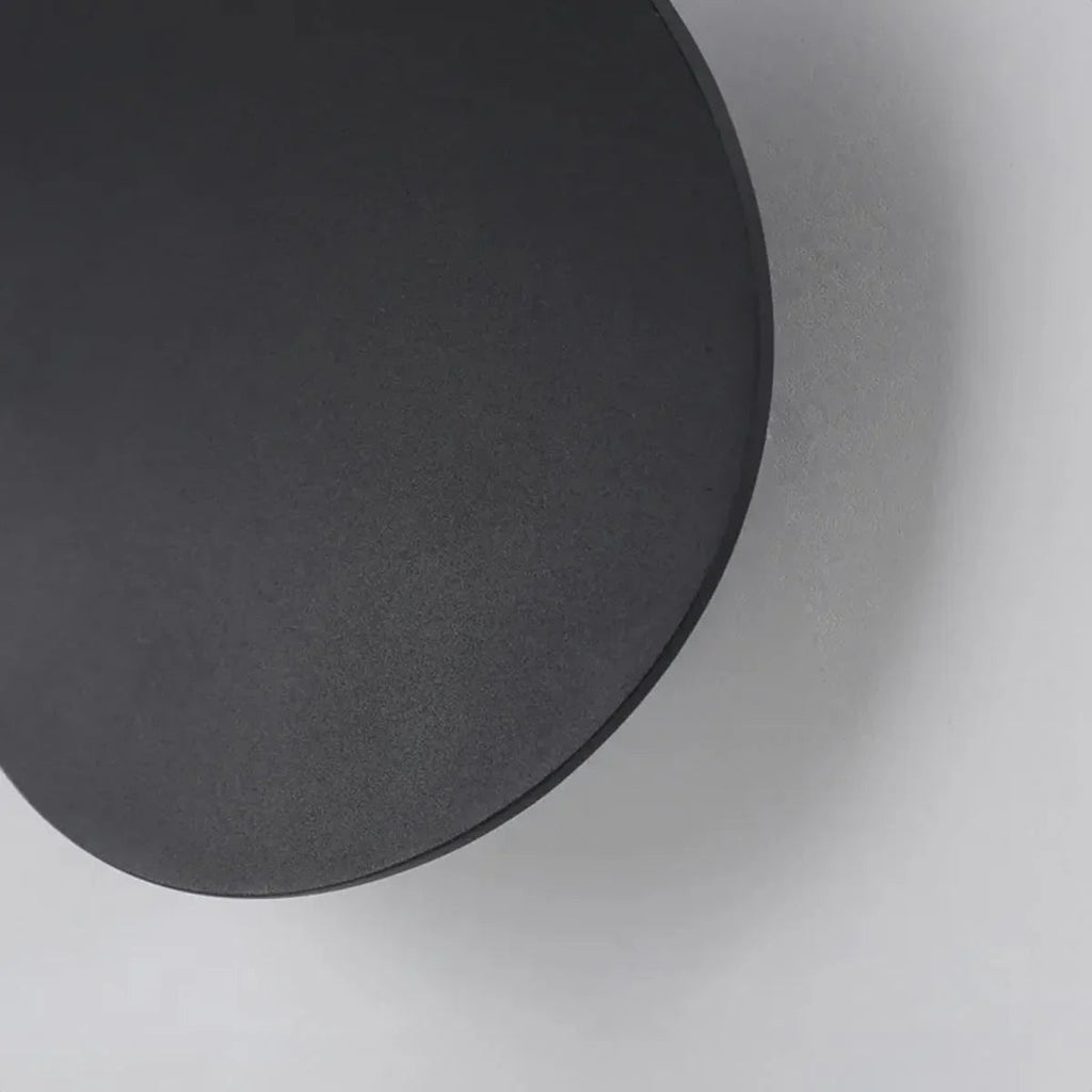 Clymura Wall Lamp