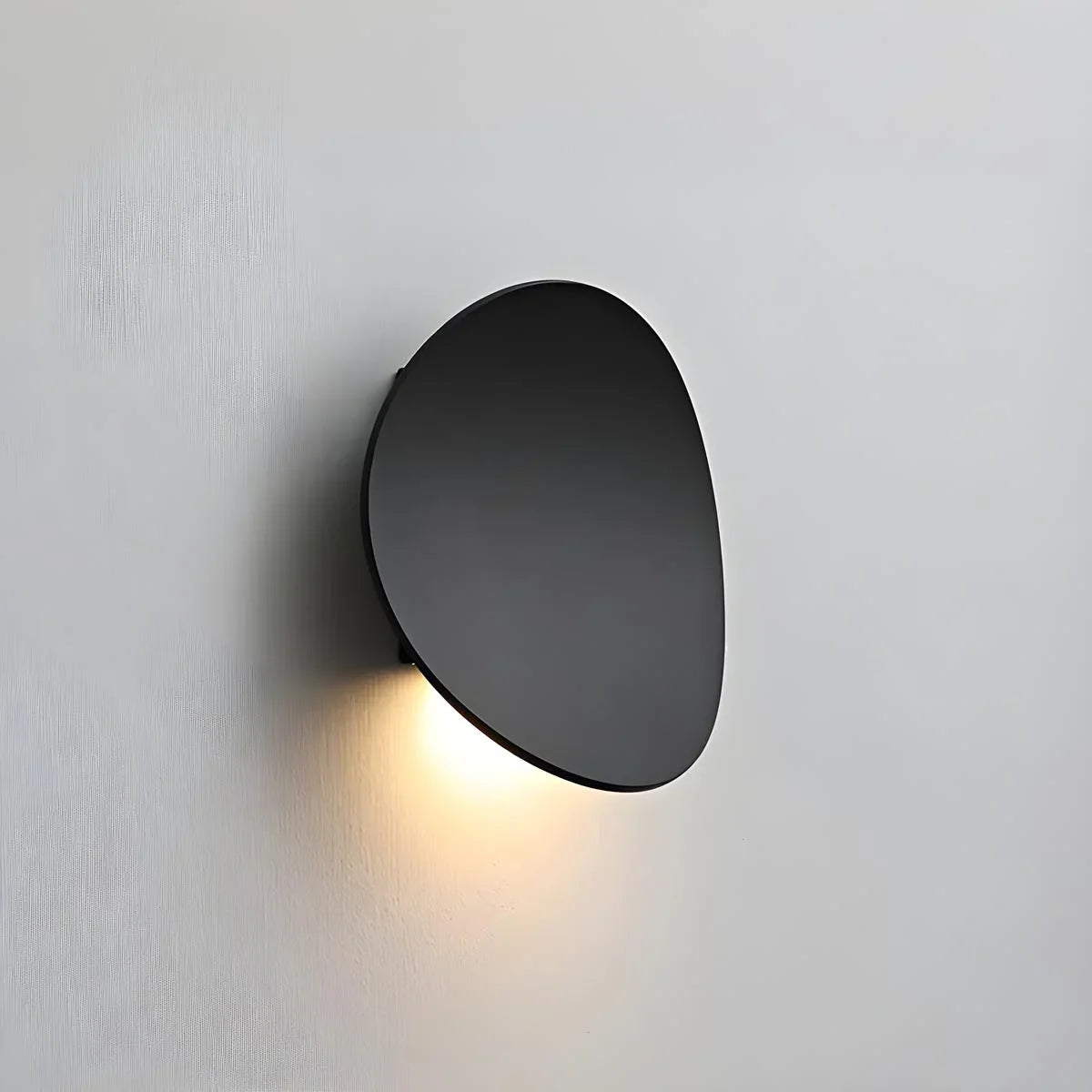 Clymura Wall Lamp