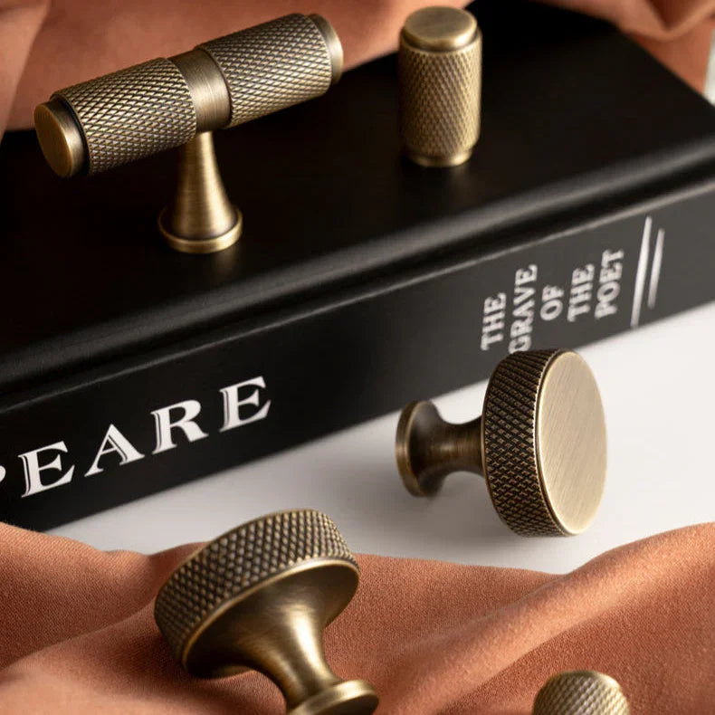 Clynora Handles and Knobs