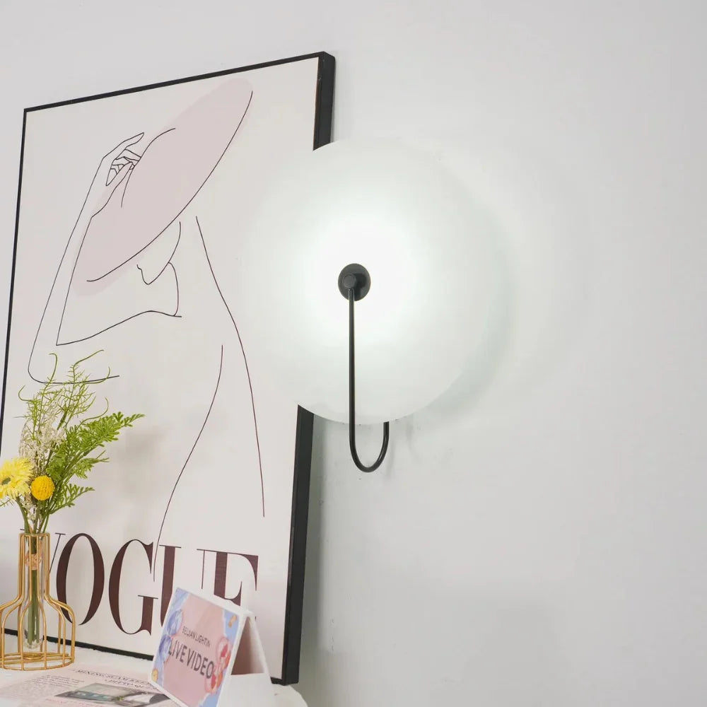 Clyoma Wall Lamp