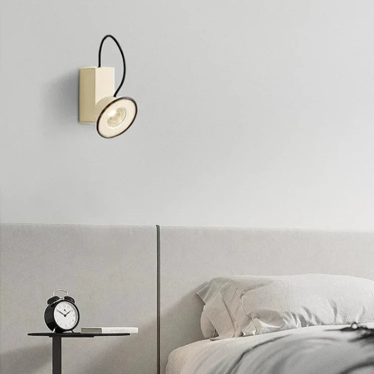 Corsesa Compact Magnetic Wall Lamp