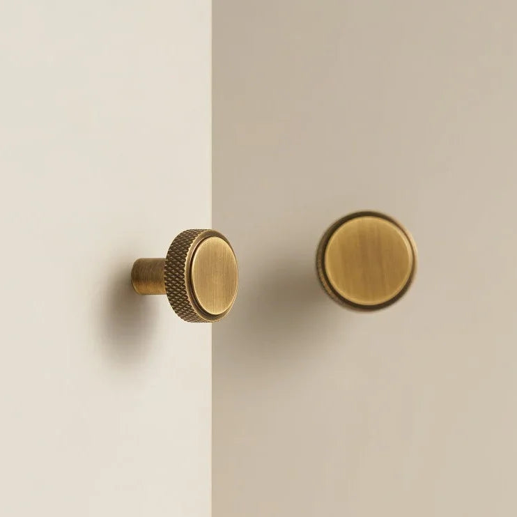 Corvynta Cabinet Knobs
