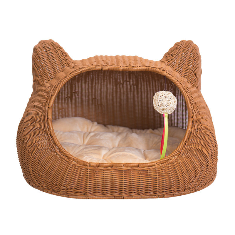 Cozy Cat Bed in Animal Design | High & Bury