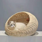 Cozy Cat Bed made of Woven Natural Material | High & Bury