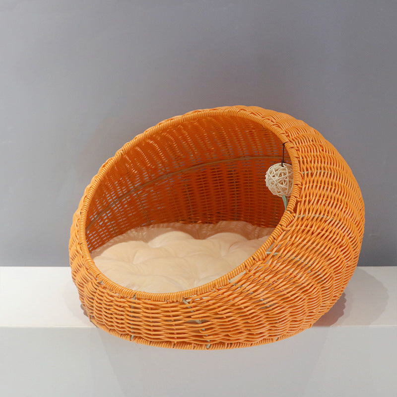 Cozy Cat Bed made of Woven Natural Material | High & Bury