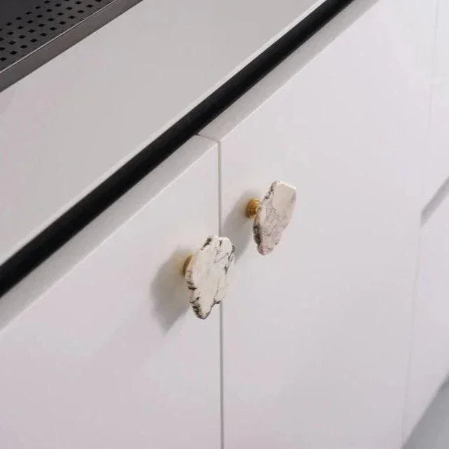 Dalleda Marble Brass Knob