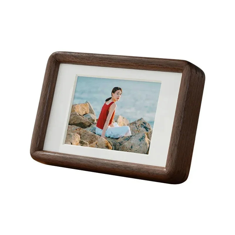 Dalova Picture Frame
