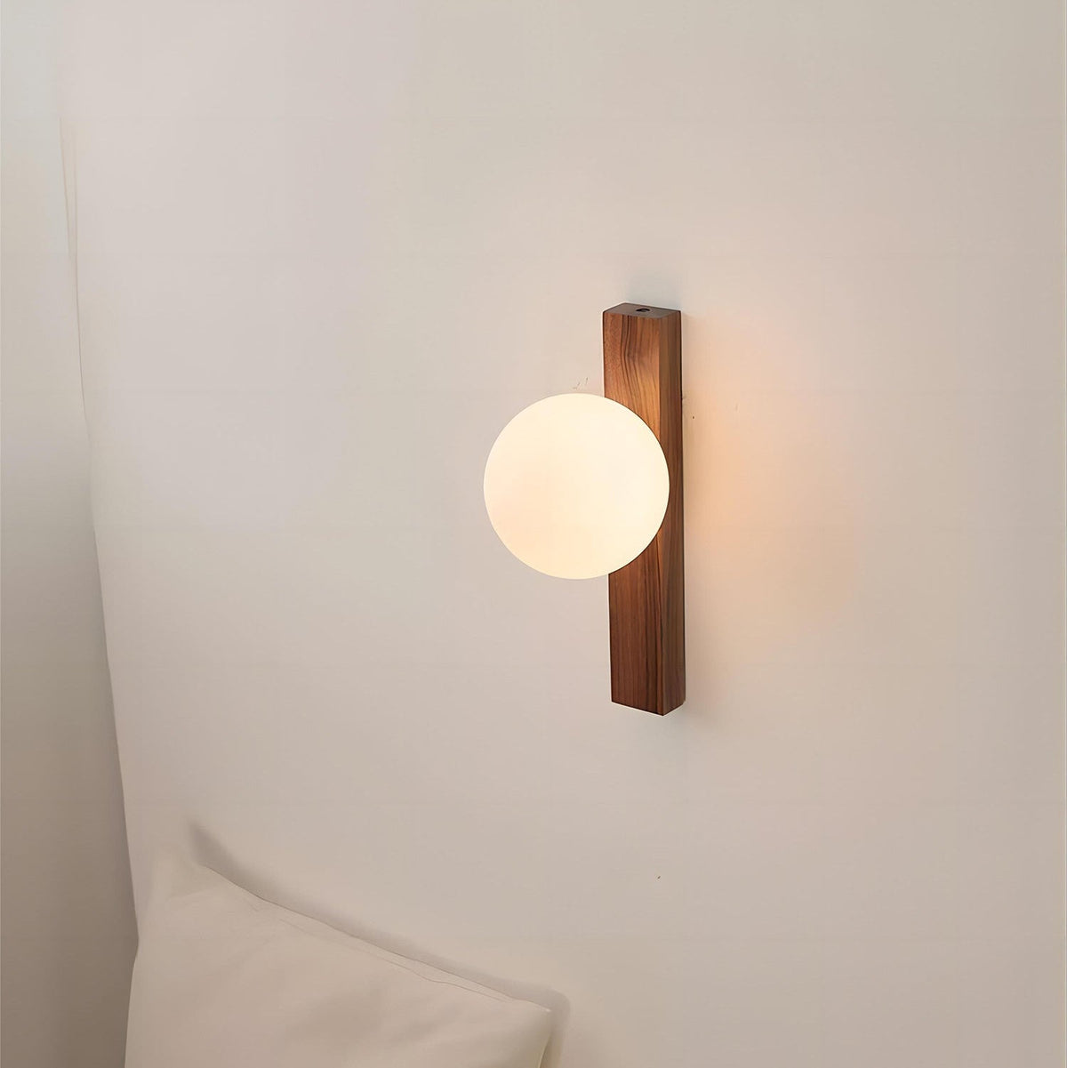Dalsesa Wall Lamp