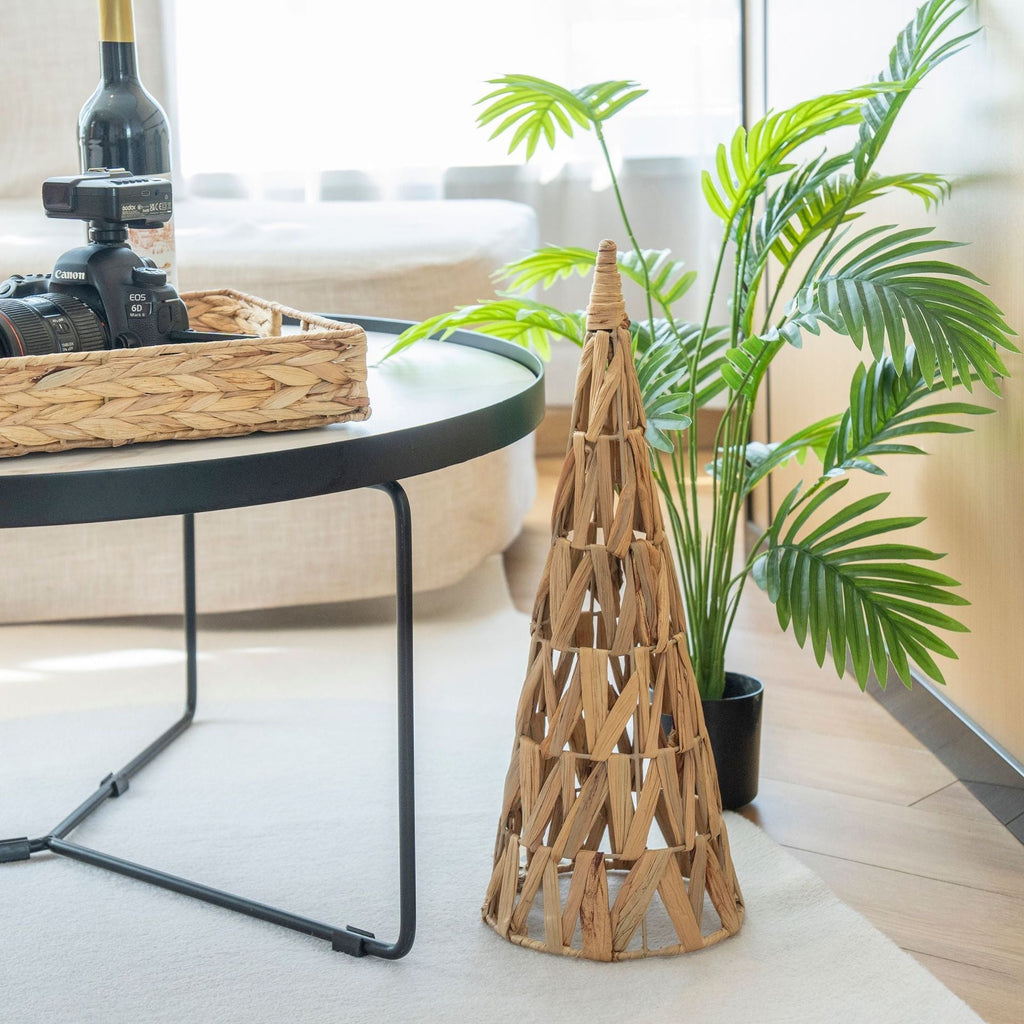 Decorative Accents Model Waao | High & Bury
